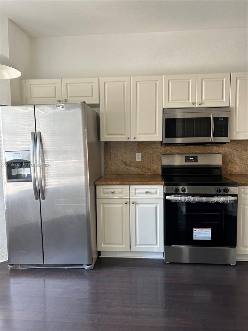 10763 NW 83rd Ter , Unit 5-26, Doral, FL 33178 Photo