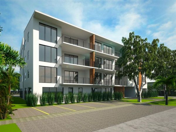 530 NE 141st St , North Miami, FL 33161