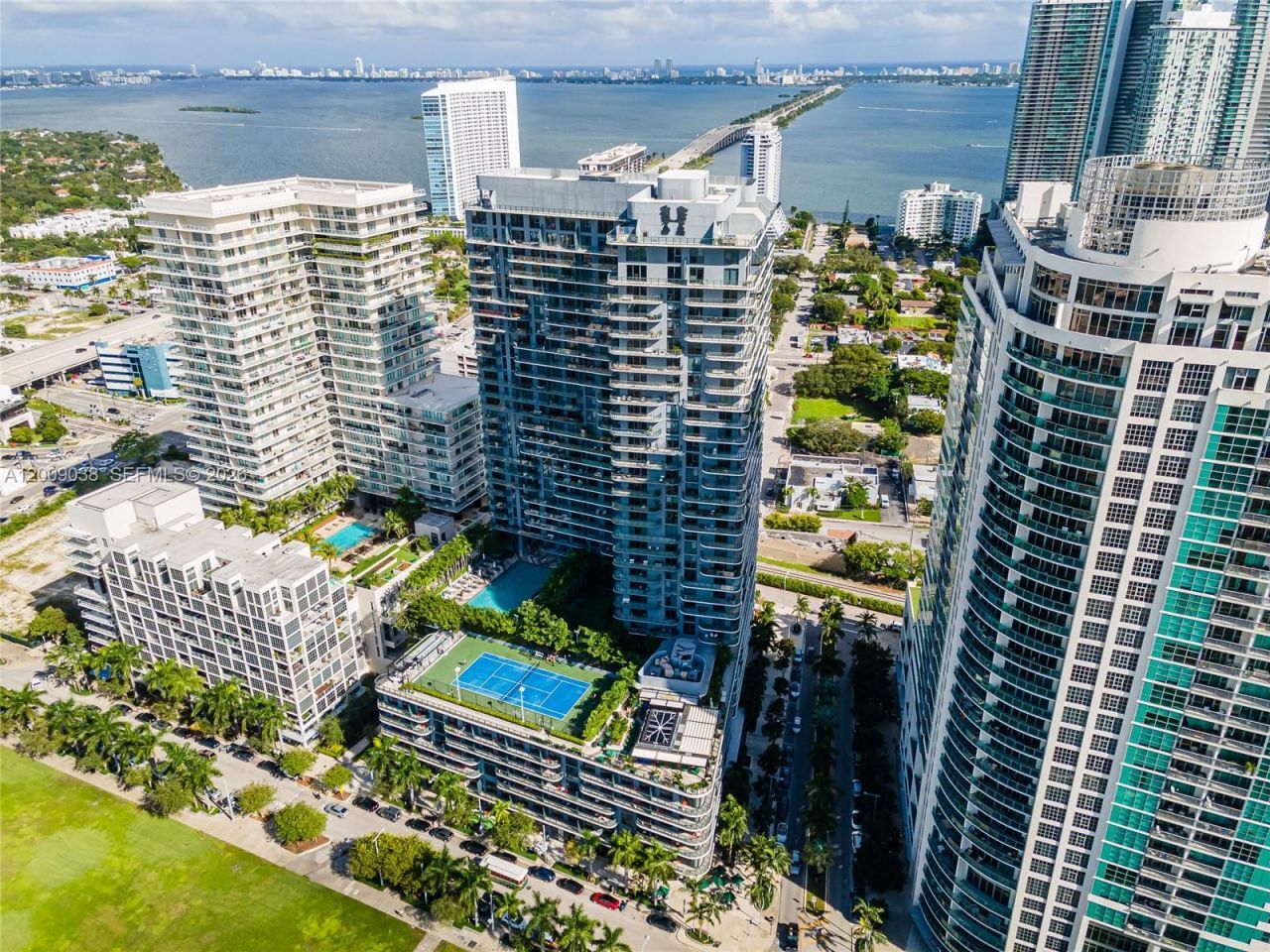 121 NE 34th St, Unit 2810, Miami, FL 33137 Photo