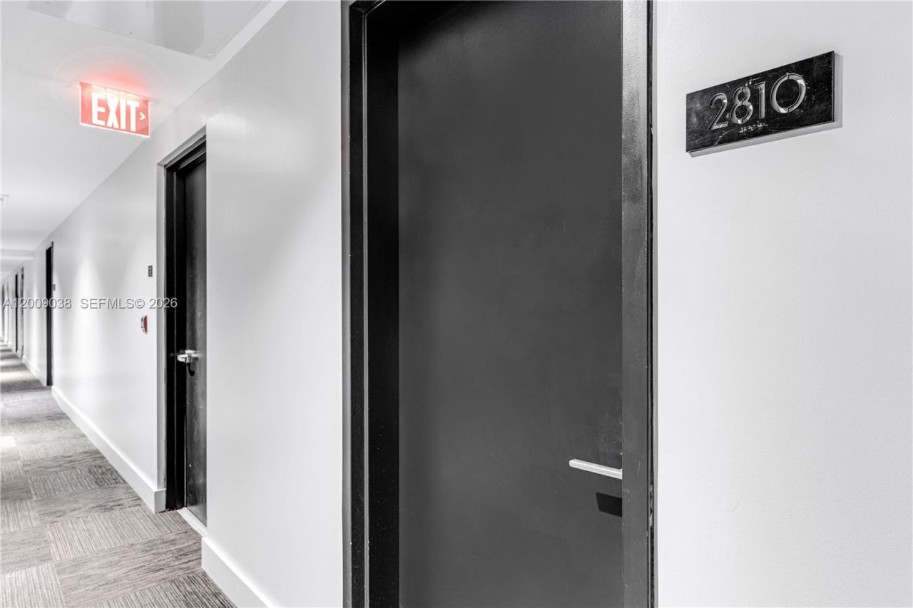 121 NE 34th St, Unit 2810, Miami, FL 33137 Photo