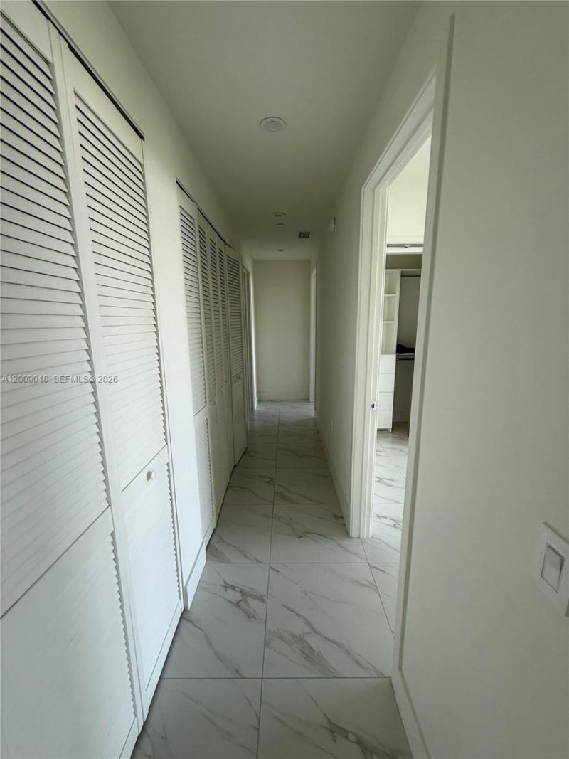 2000 Metropica Way , Unit 901, Sunrise, FL 33323 Photo