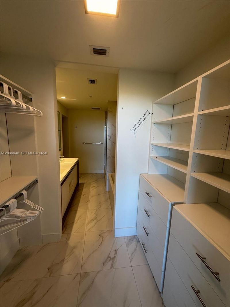 2000 Metropica Way , Unit 901, Sunrise, FL 33323 Photo