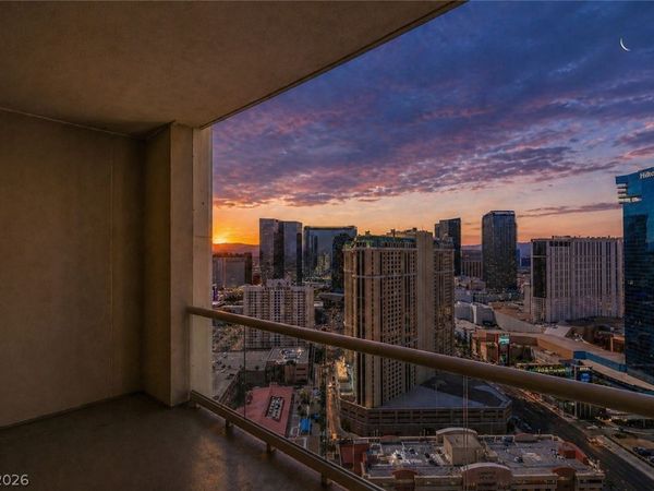 135 E HARMON Avenue , Unit 3209, Las Vegas, NV 89109