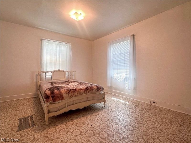 814 Griffin Street, Niles, OH 44446 Photo 12
