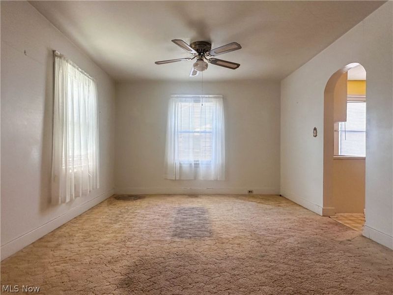 814 Griffin Street, Niles, OH 44446 Photo 3