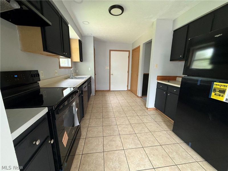 1305 Superior Avenue, Akron, OH 44307 Photo 5
