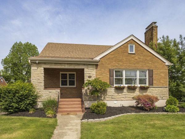 1592 St Anthony Circle, Fort Wright, KY 41011