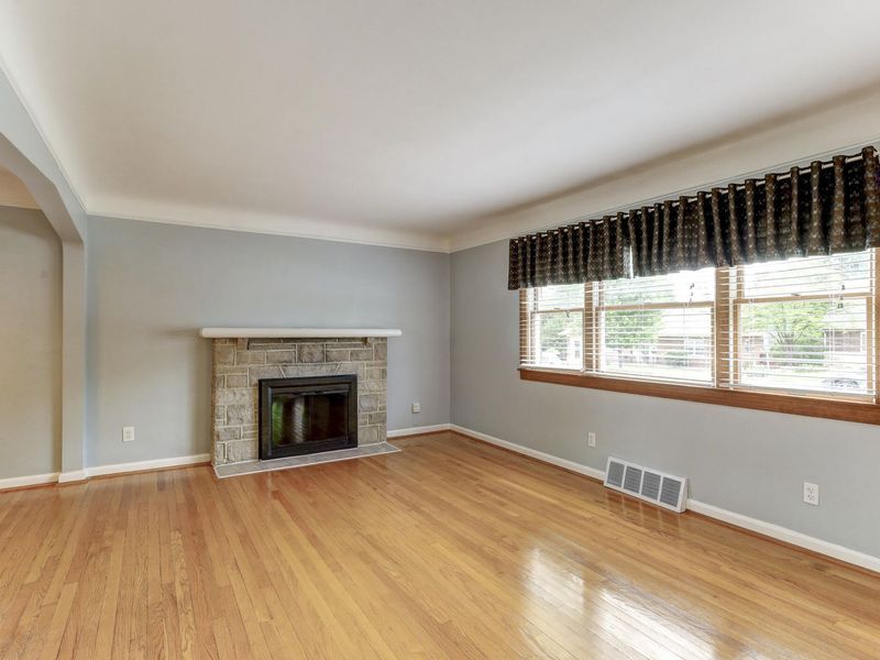 1592 St Anthony Circle, Fort Wright, KY 41011 Photo 2