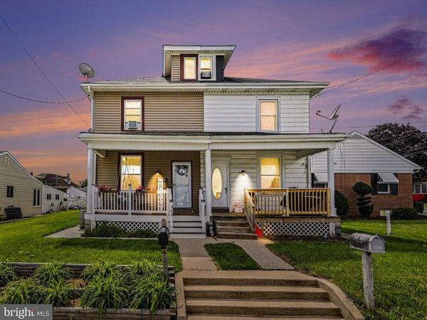 606 WISE AVENUE, RED LION, PA 17356
