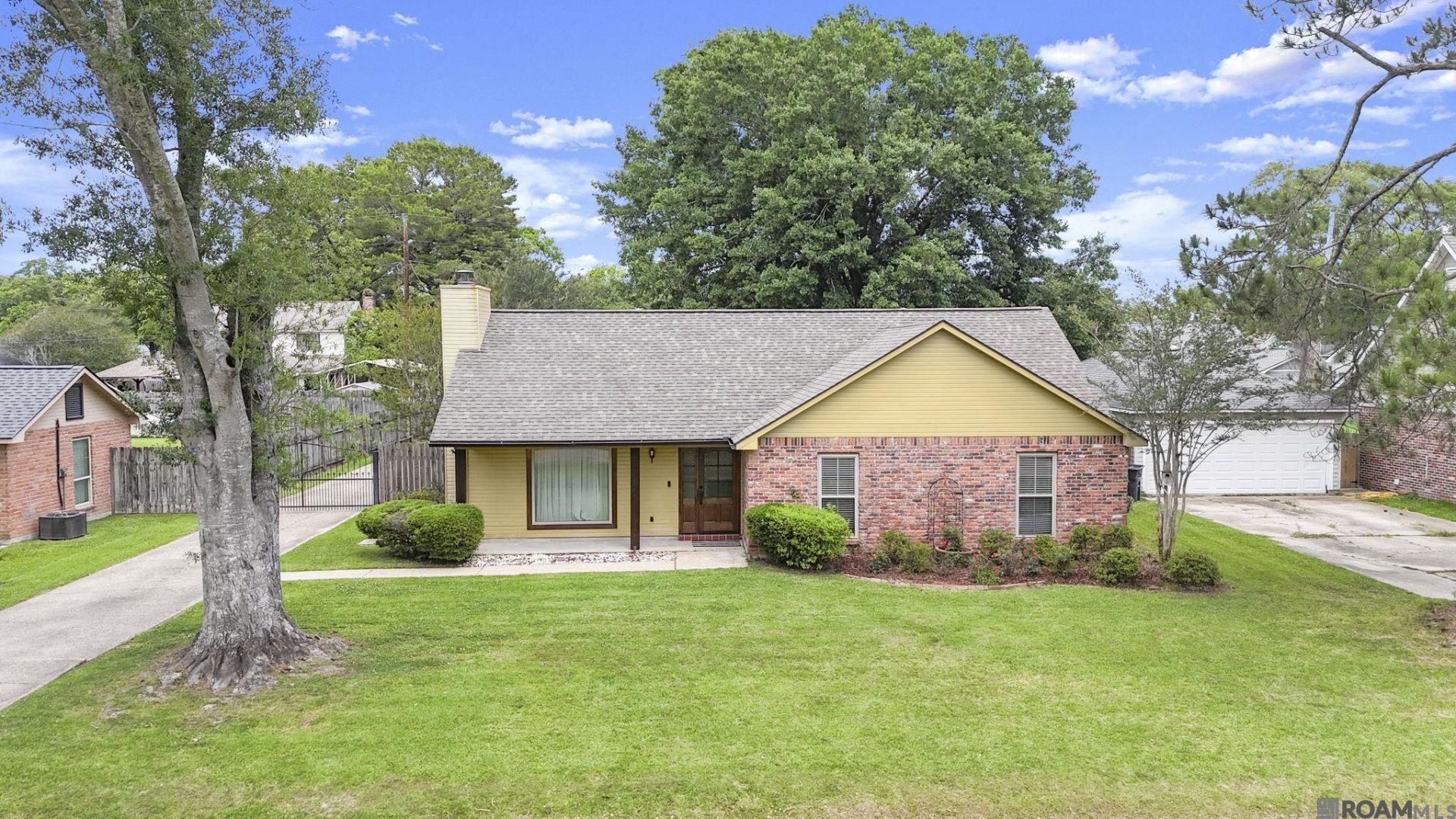 12115 Morganfield Ave, Baton Rouge, LA 70818 Main Photo