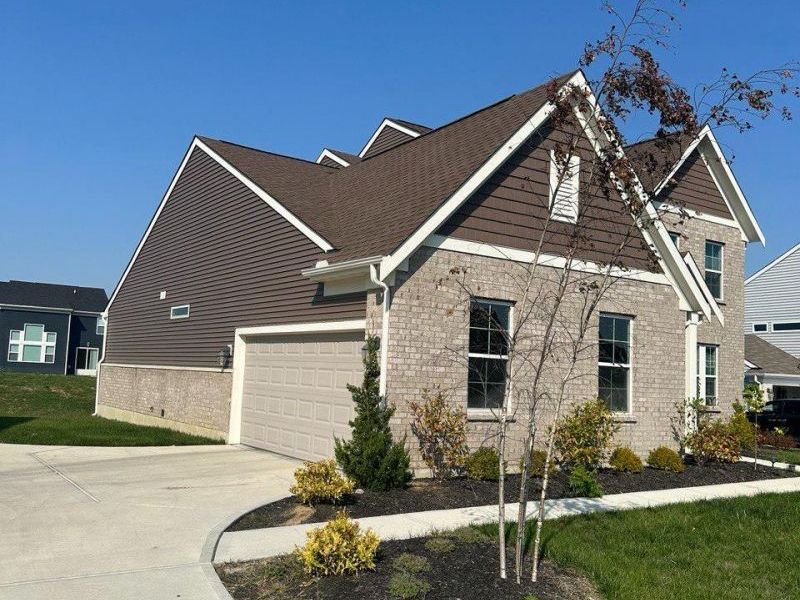 7001 E Quellin Blvd, Maineville, OH 45039 Photo 2