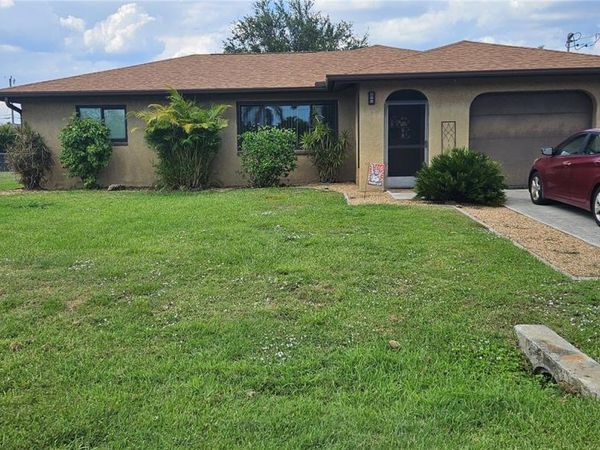 1823 SE 15TH STREET , CAPE CORAL, FL 33990