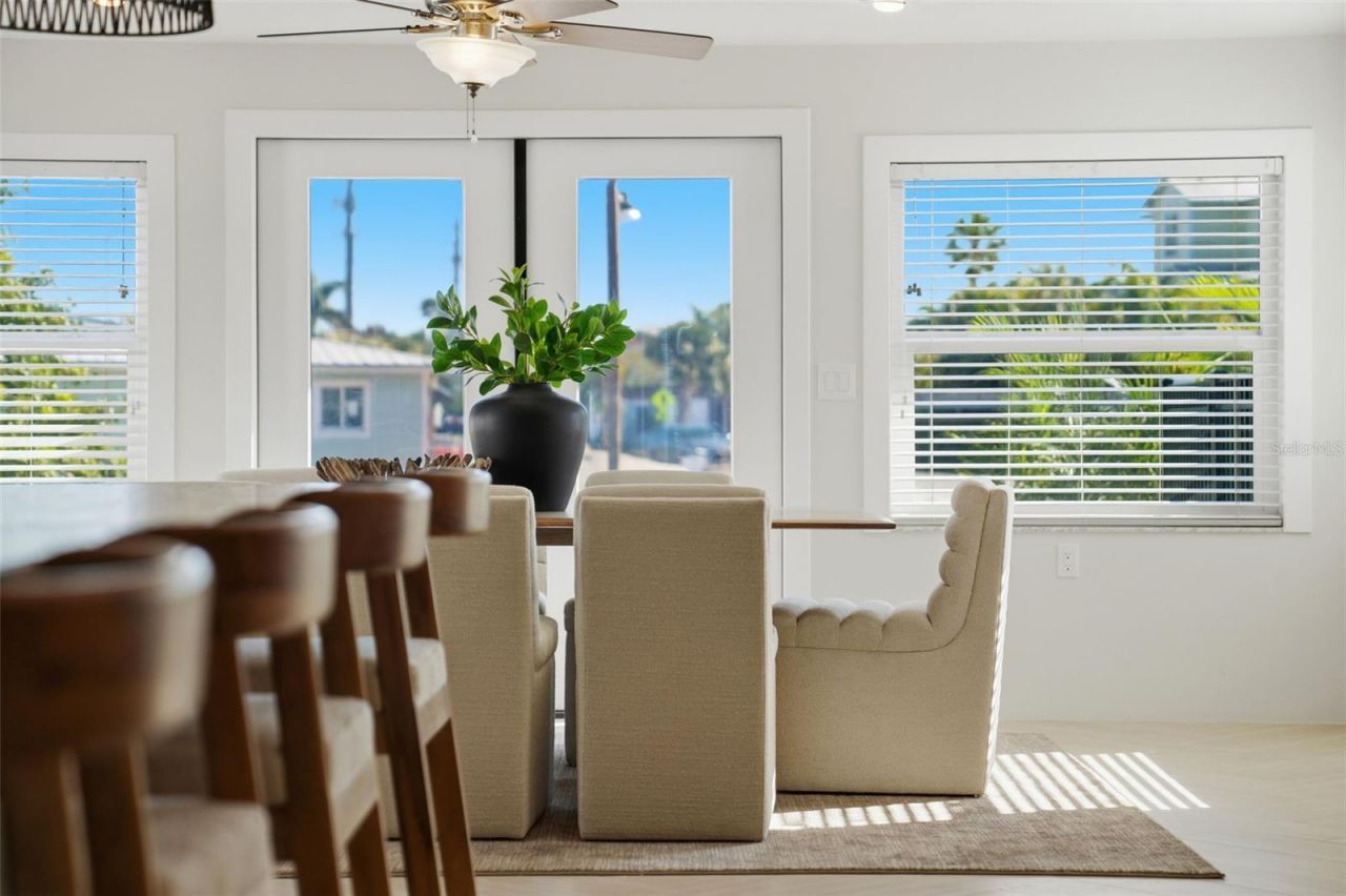 501 65th Street , Holmes Beach, FL 34217 Photo