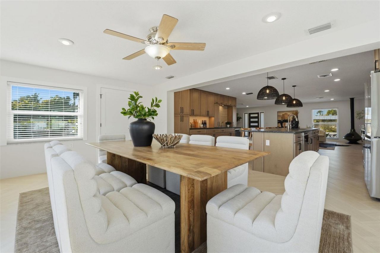 501 65th Street , Holmes Beach, FL 34217 Photo
