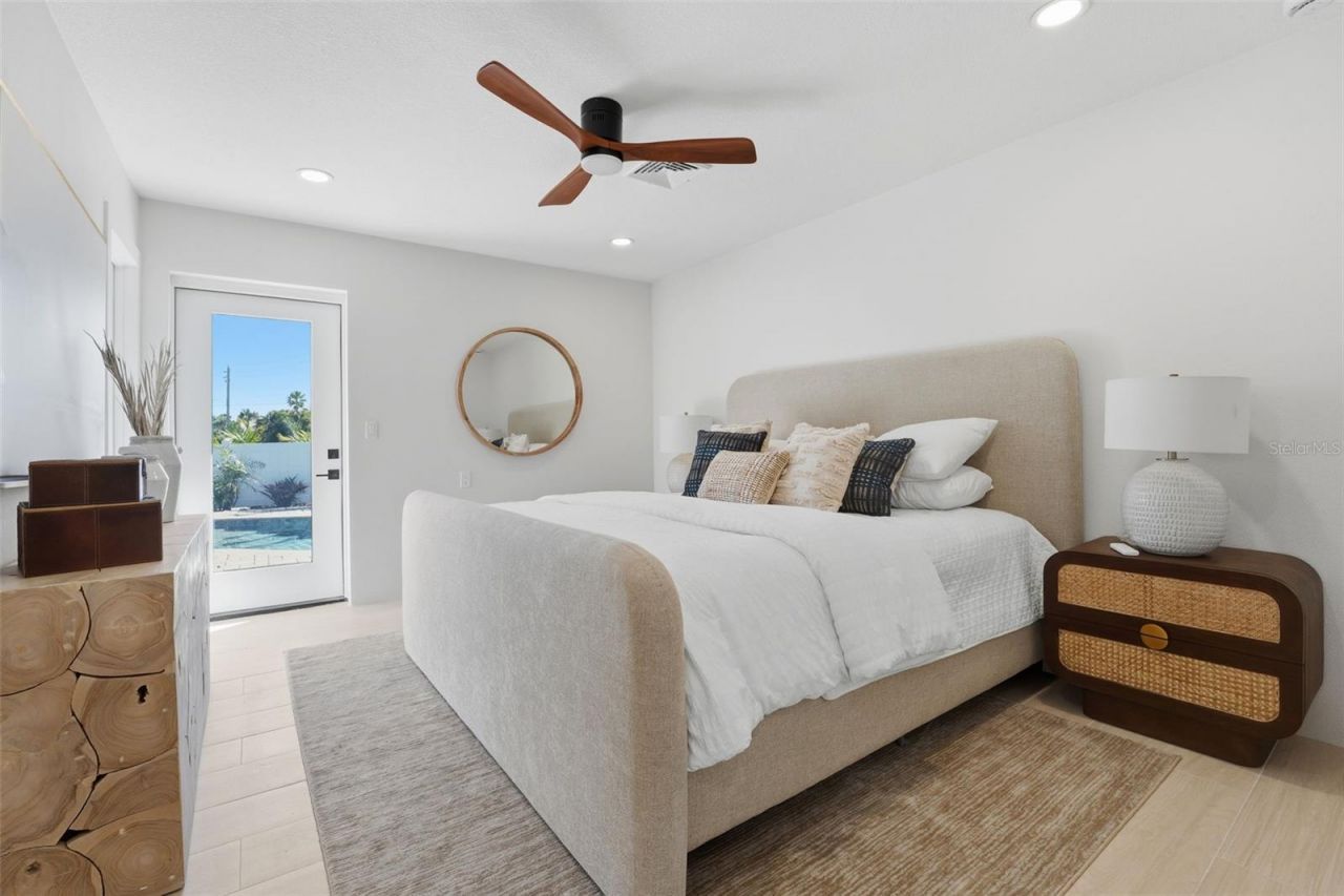 501 65th Street , Holmes Beach, FL 34217 Photo