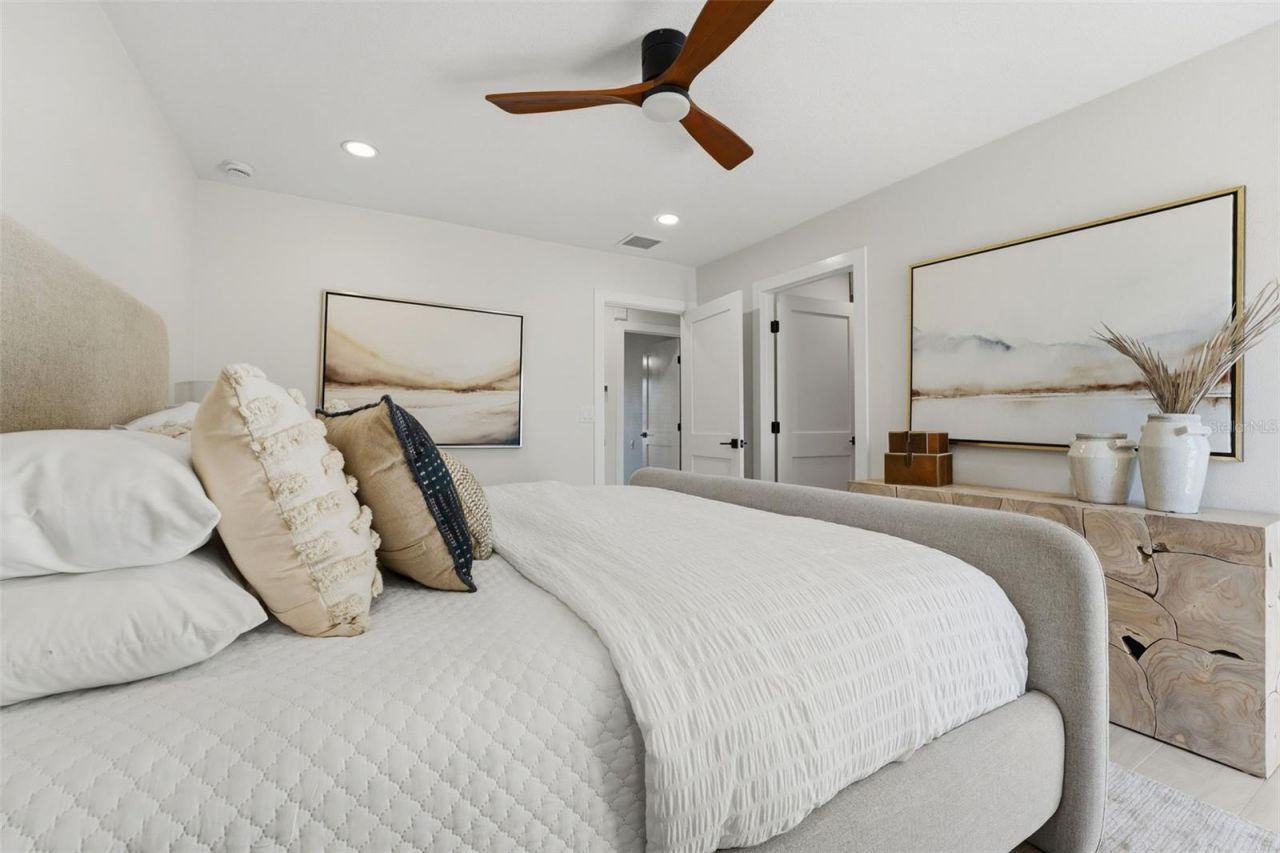 501 65th Street , Holmes Beach, FL 34217 Photo