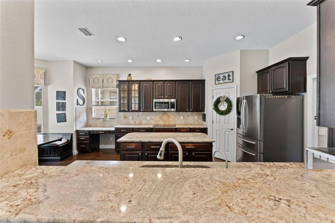 11615 Renaissance View Court, Tampa, FL 33626 Photo