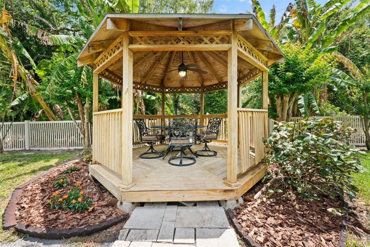 11615 Renaissance View Court, Tampa, FL 33626 Photo