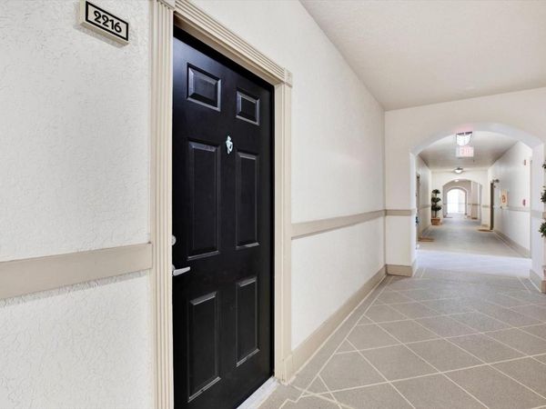 501 KNIGHTS RUN AVENUE , Unit 2216, TAMPA, FL 33602