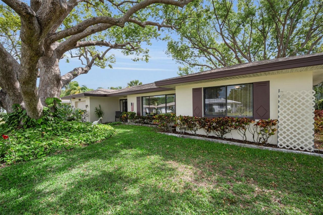 409 Graham Drive, Clearwater, FL 33765 Photo