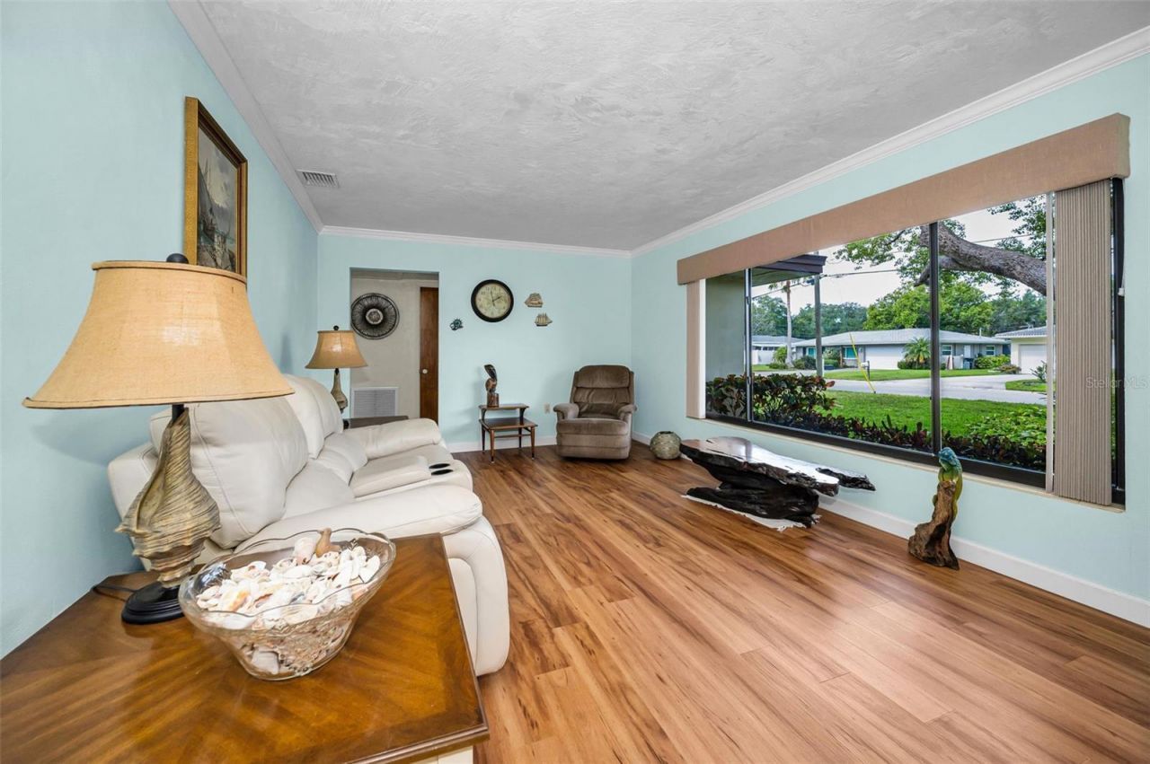409 Graham Drive, Clearwater, FL 33765 Photo