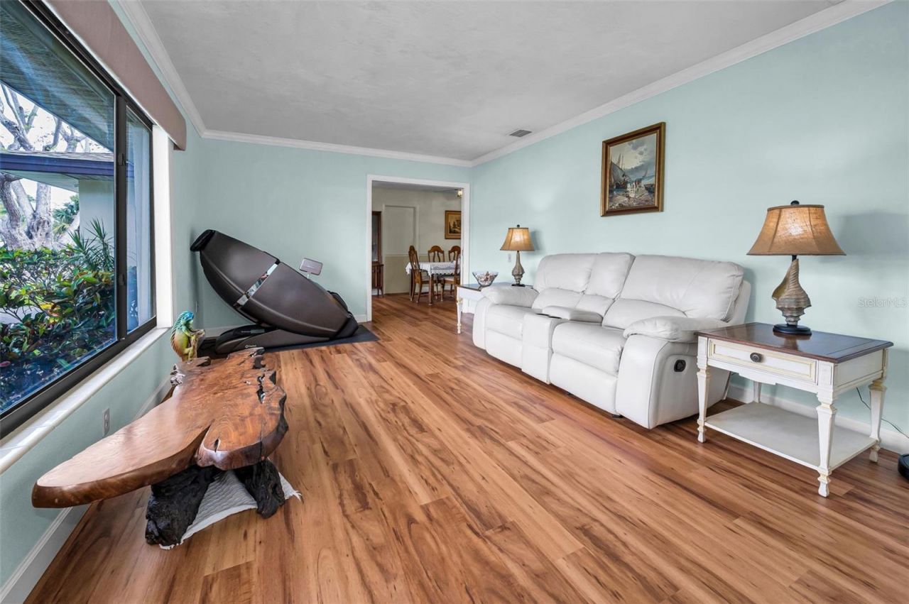 409 Graham Drive, Clearwater, FL 33765 Photo