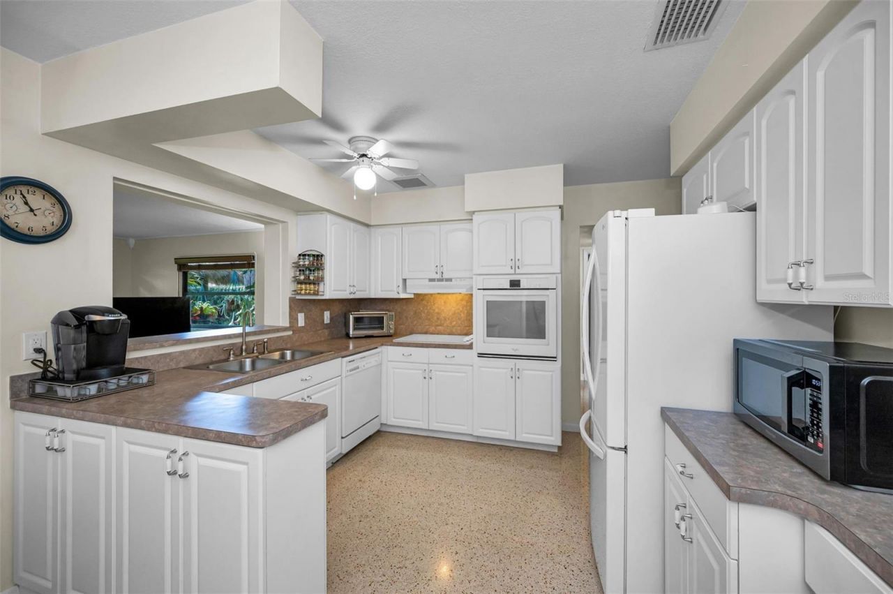409 Graham Drive, Clearwater, FL 33765 Photo