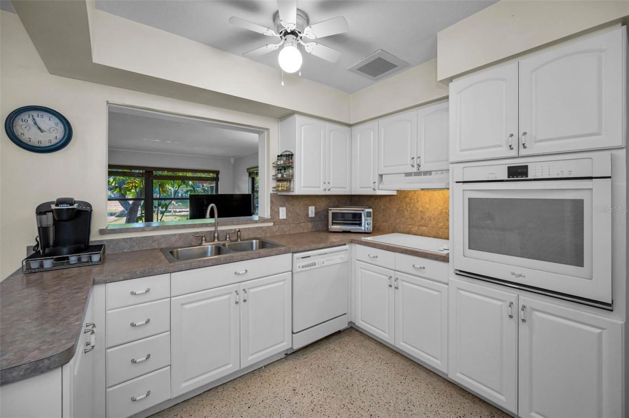 409 Graham Drive, Clearwater, FL 33765 Photo