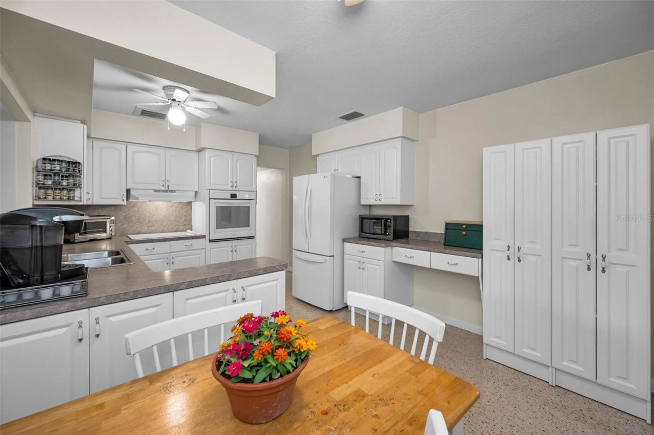 409 Graham Drive, Clearwater, FL 33765 Photo