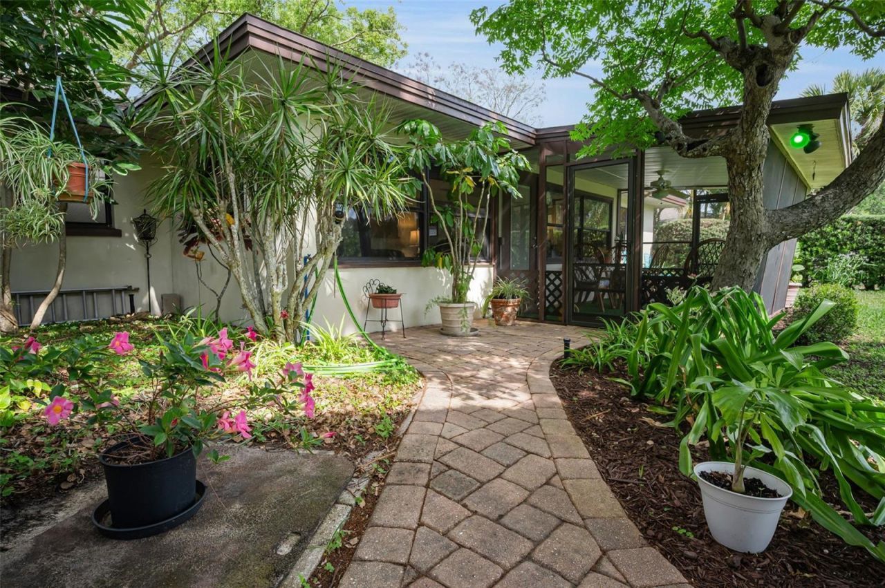 409 Graham Drive, Clearwater, FL 33765 Photo