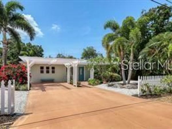 7860 HOLIDAY DRIVE , SARASOTA, FL 34231