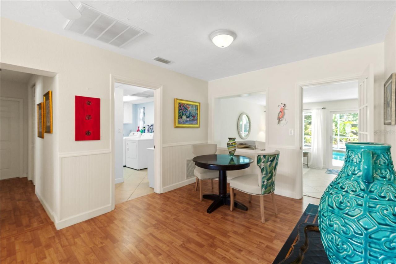 7860 Holiday Drive, Sarasota, FL 34231 Photo