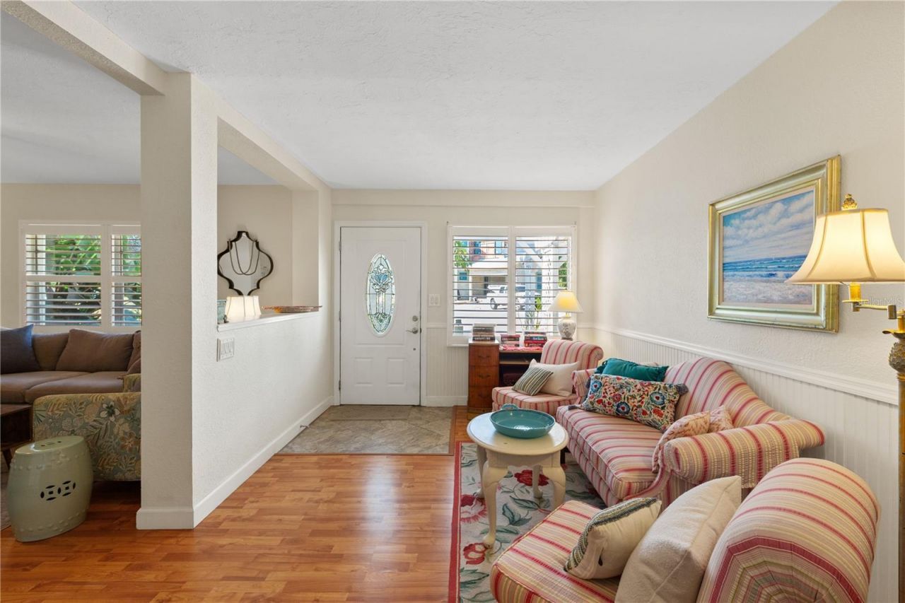7860 Holiday Drive, Sarasota, FL 34231 Photo