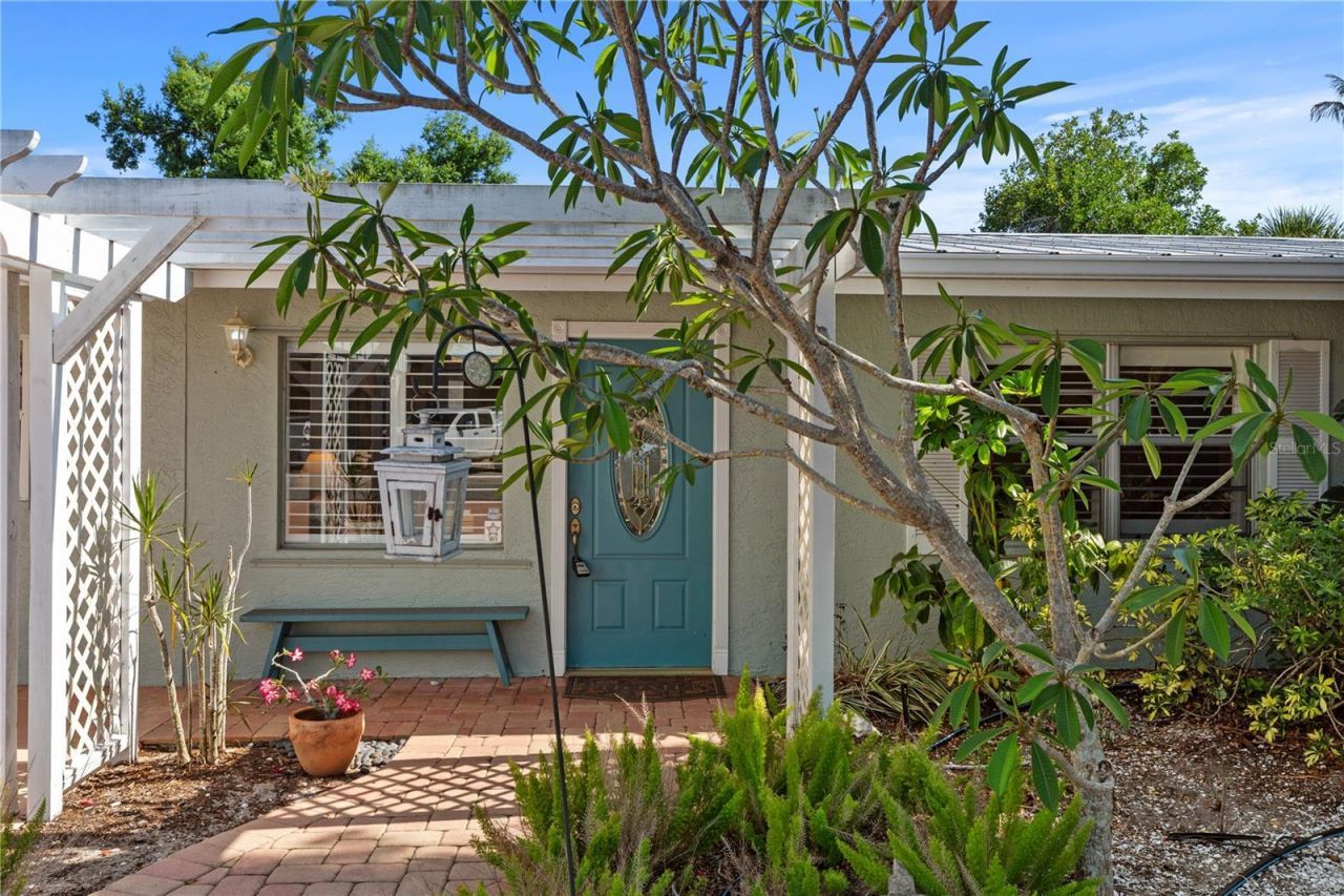 7860 Holiday Drive, Sarasota, FL 34231 Photo