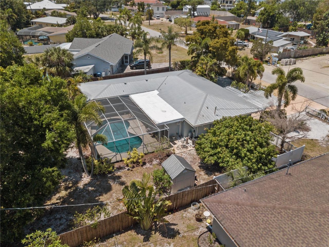 7860 Holiday Drive, Sarasota, FL 34231 Photo