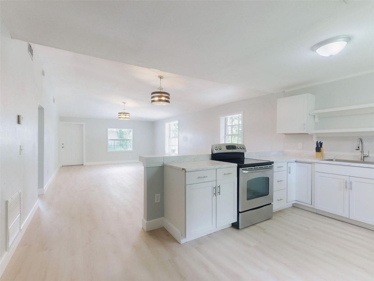 1103 Washington Street , New Smyrna Beach, FL 32168 Photo