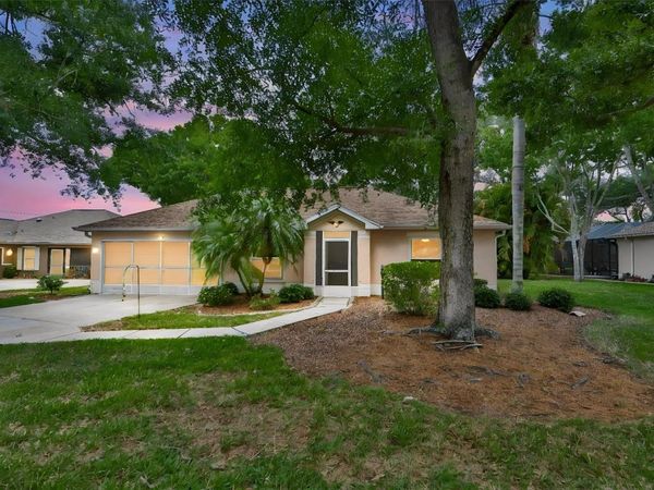 1414 BLUEWATER DRIVE , SUN CITY CENTER, FL 33573