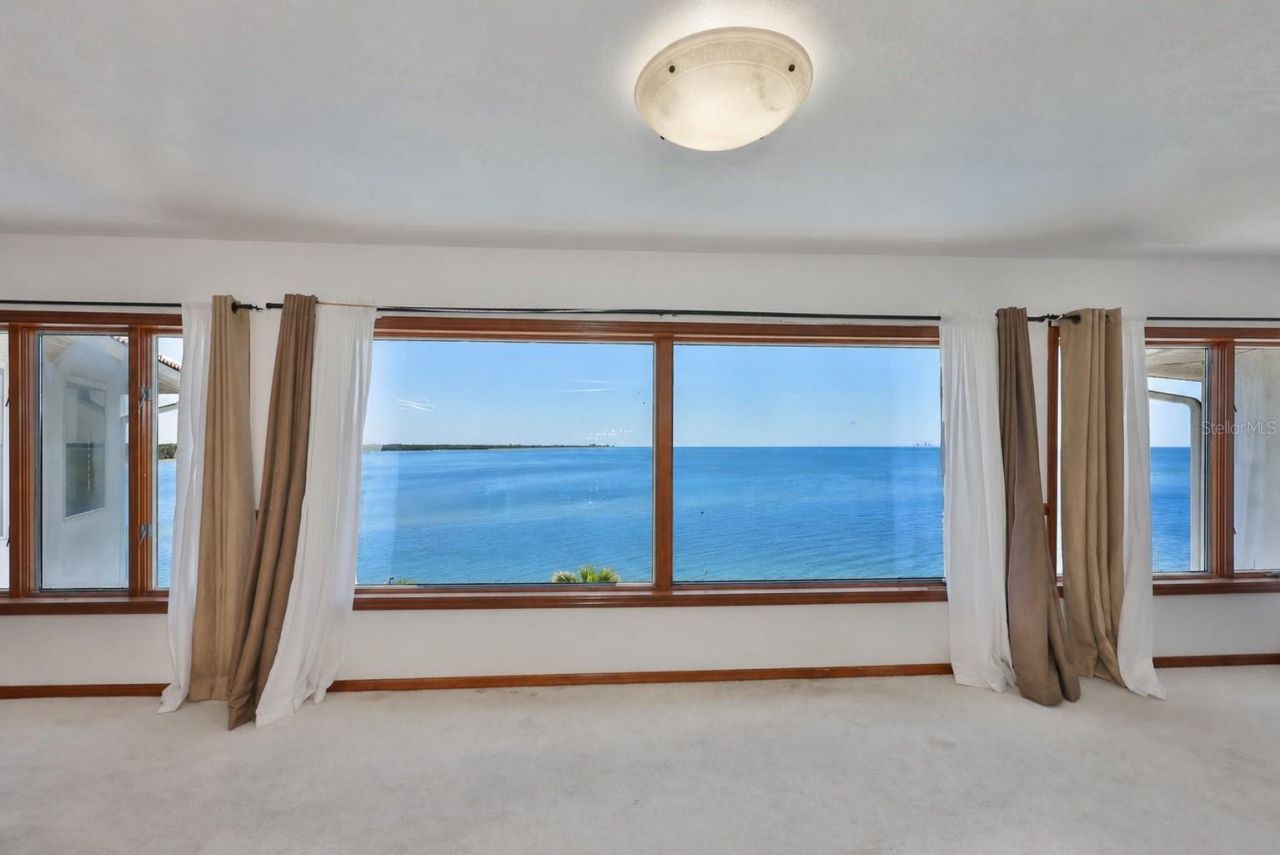 1021 Symphony Isles Boulevard, Apollo Beach, FL 33572 Photo