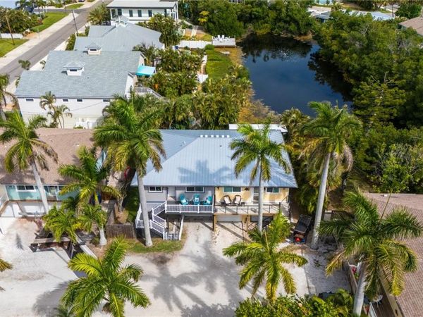 6921 HOLMES BOULEVARD , BRADENTON BEACH, FL 34217