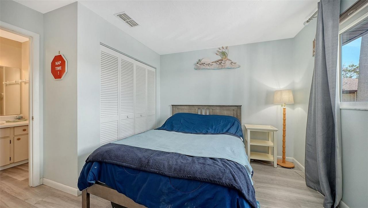 6921 Holmes Boulevard, Holmes Beach, FL 34217 Photo