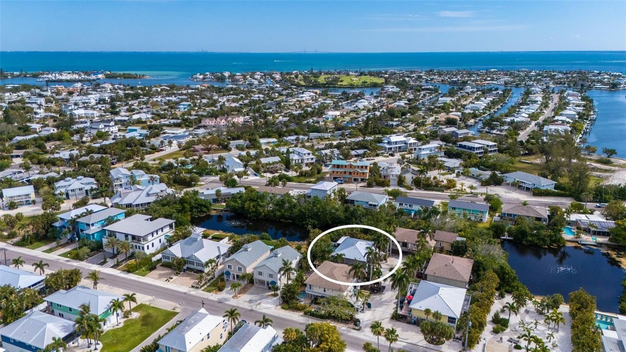 6921 Holmes Boulevard, Holmes Beach, FL 34217 Photo