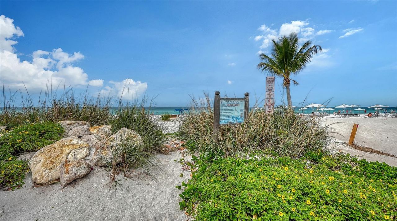 6921 Holmes Boulevard, Holmes Beach, FL 34217 Photo