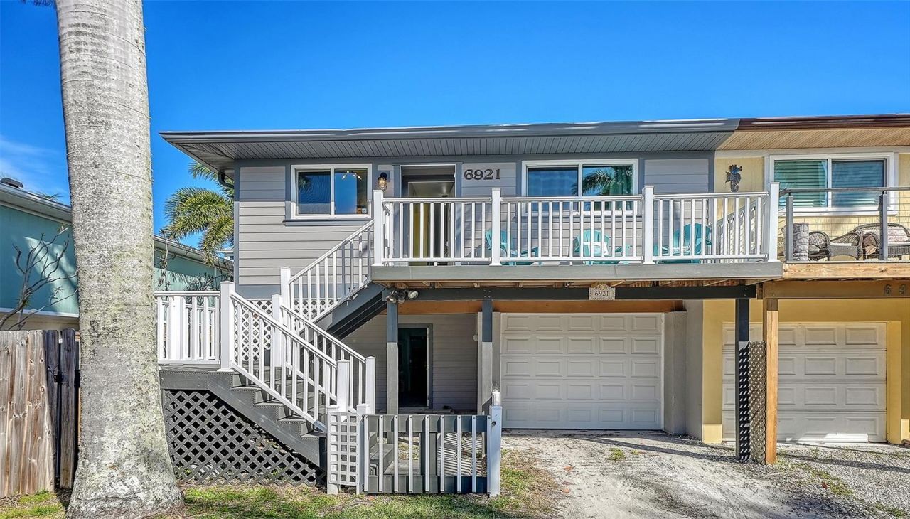 6921 Holmes Boulevard, Holmes Beach, FL 34217 Photo
