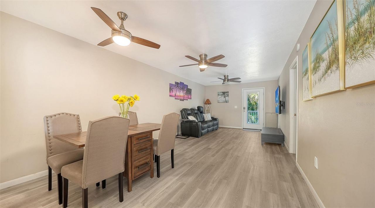 6921 Holmes Boulevard, Holmes Beach, FL 34217 Photo