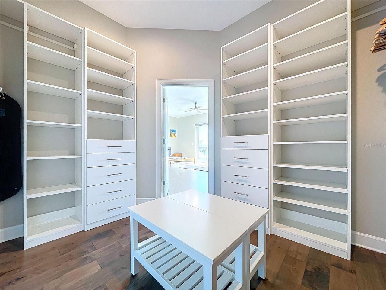 306 Bay Plz, Treasure Island, FL 33706 Photo