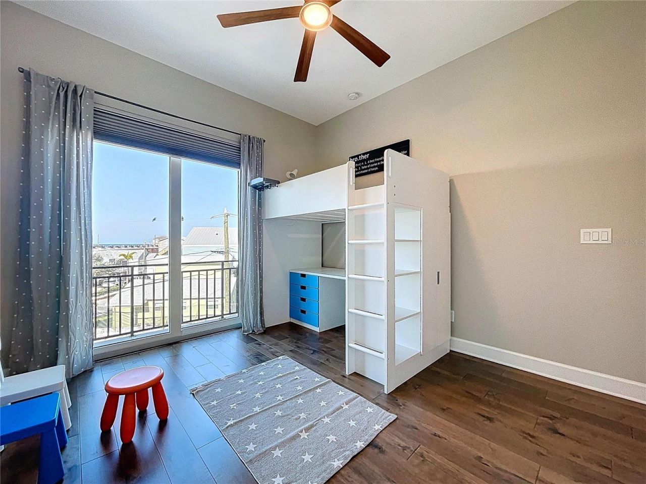 306 Bay Plz, Treasure Island, FL 33706 Photo