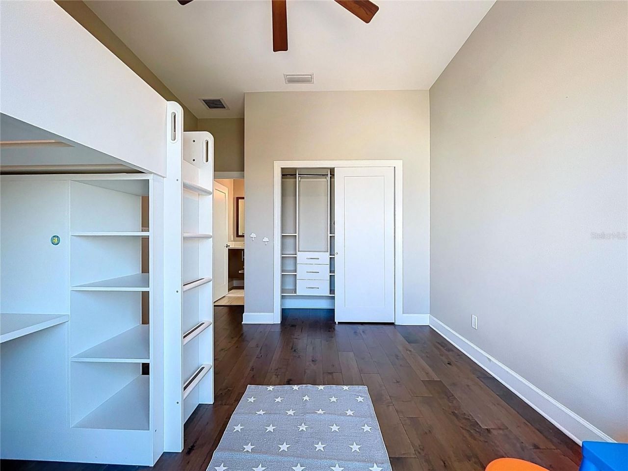 306 Bay Plz, Treasure Island, FL 33706 Photo