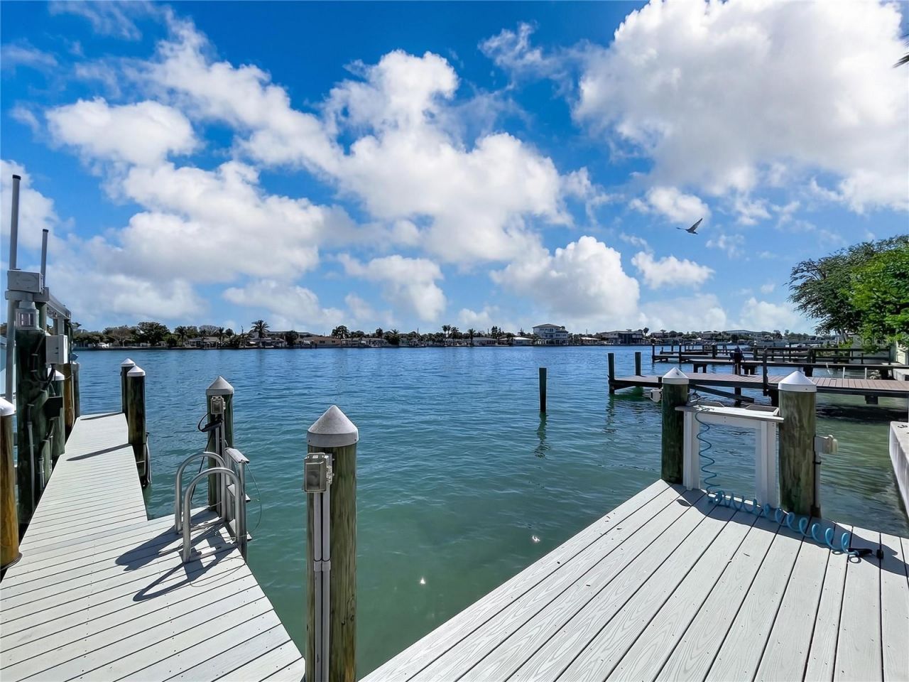 306 Bay Plz, Treasure Island, FL 33706 Photo