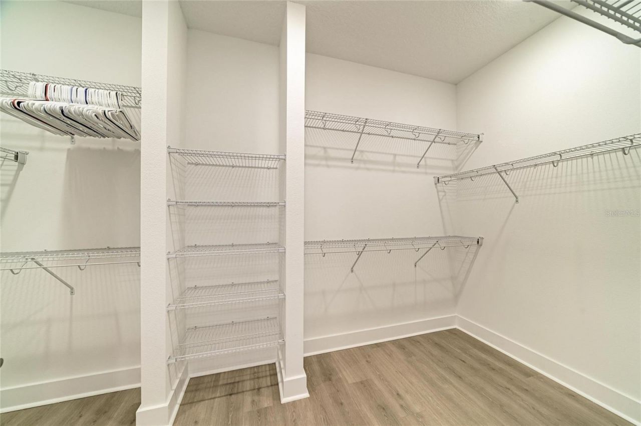 5290 Barnett Circle , Bradenton, FL 34211 Photo
