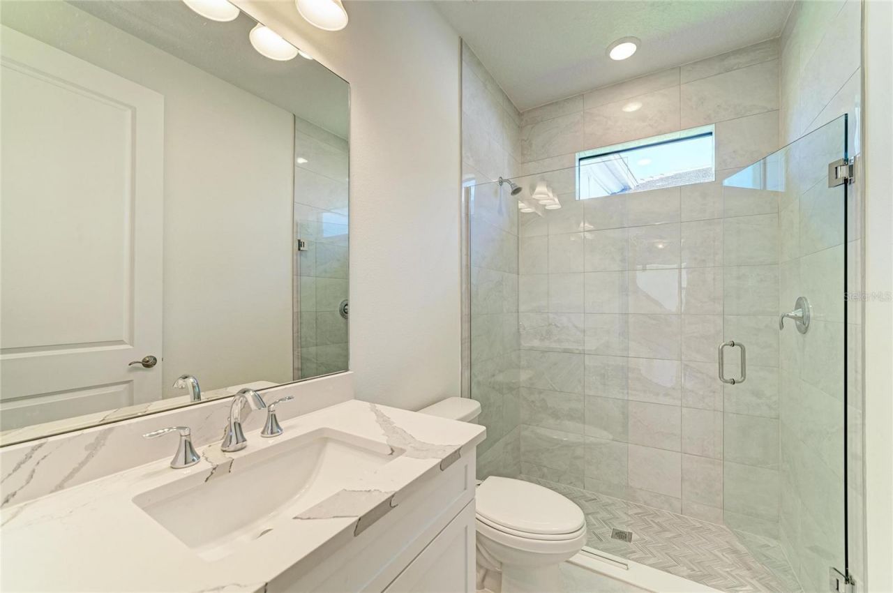 5290 Barnett Circle , Bradenton, FL 34211 Photo